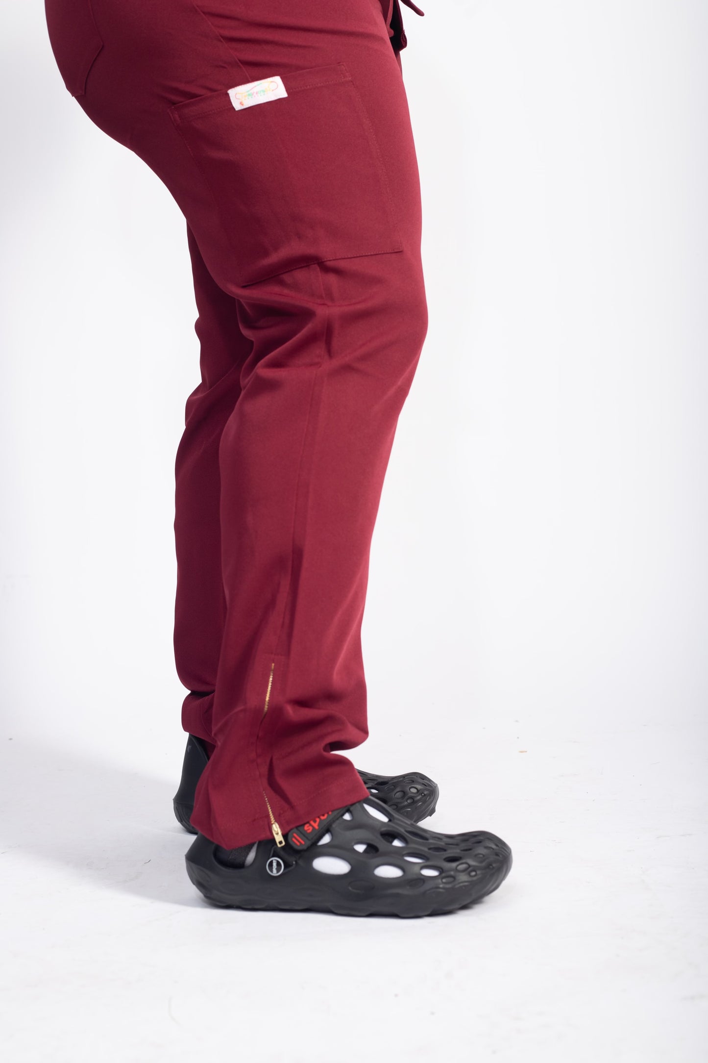 Zipped closed scrub-Top