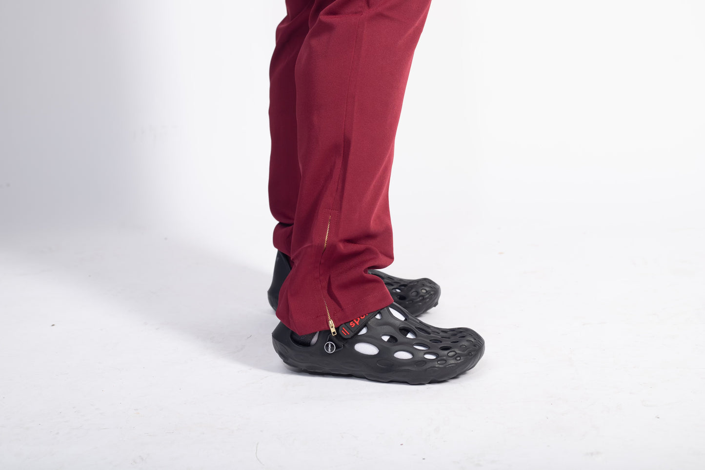 Zipped closed scrub-Top